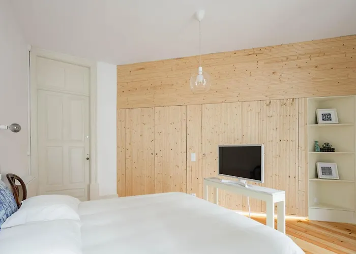 Uba - Heritage And Wine בית הארחה